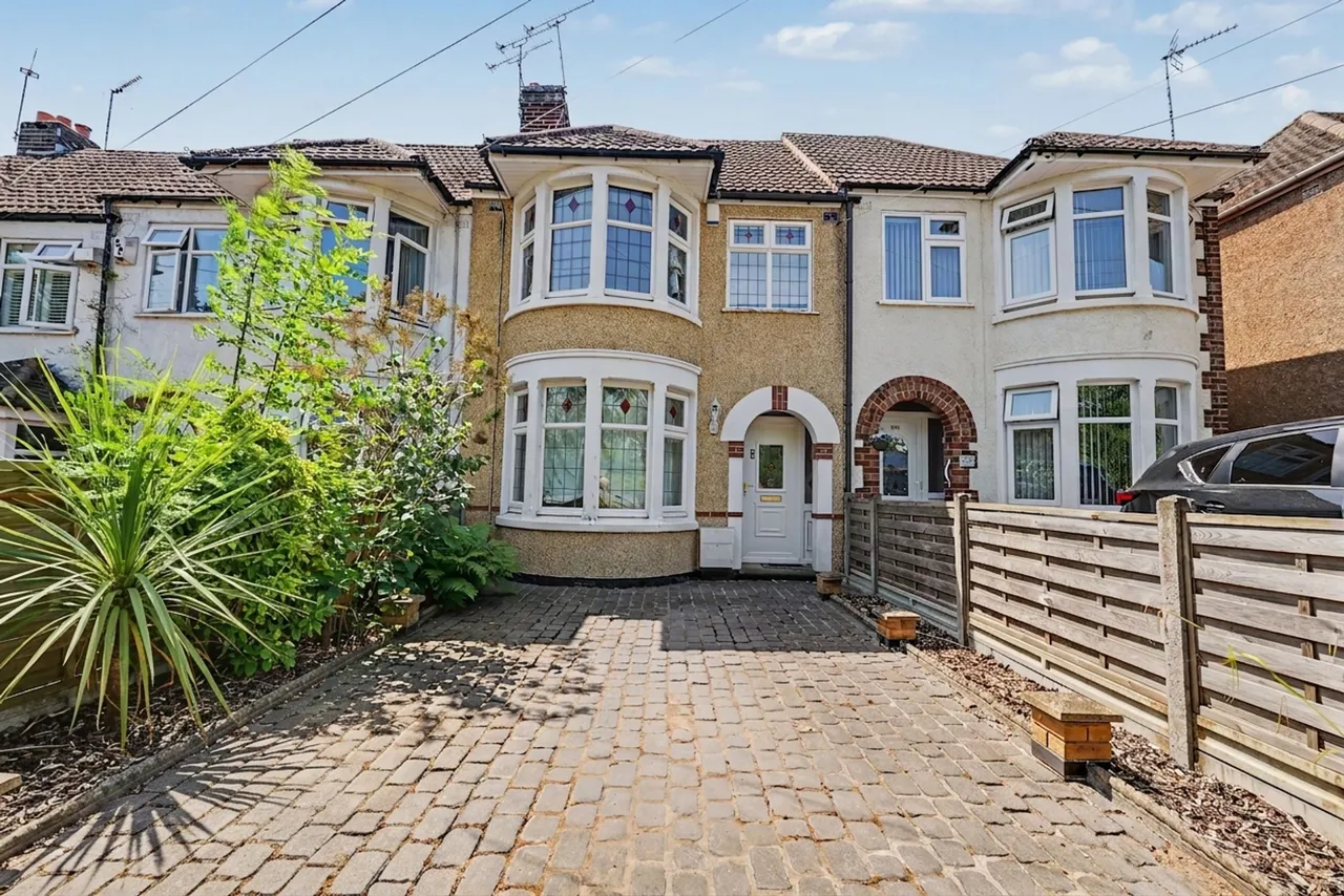 3 bed house for sale — Abbey Road, Coventry, CV3