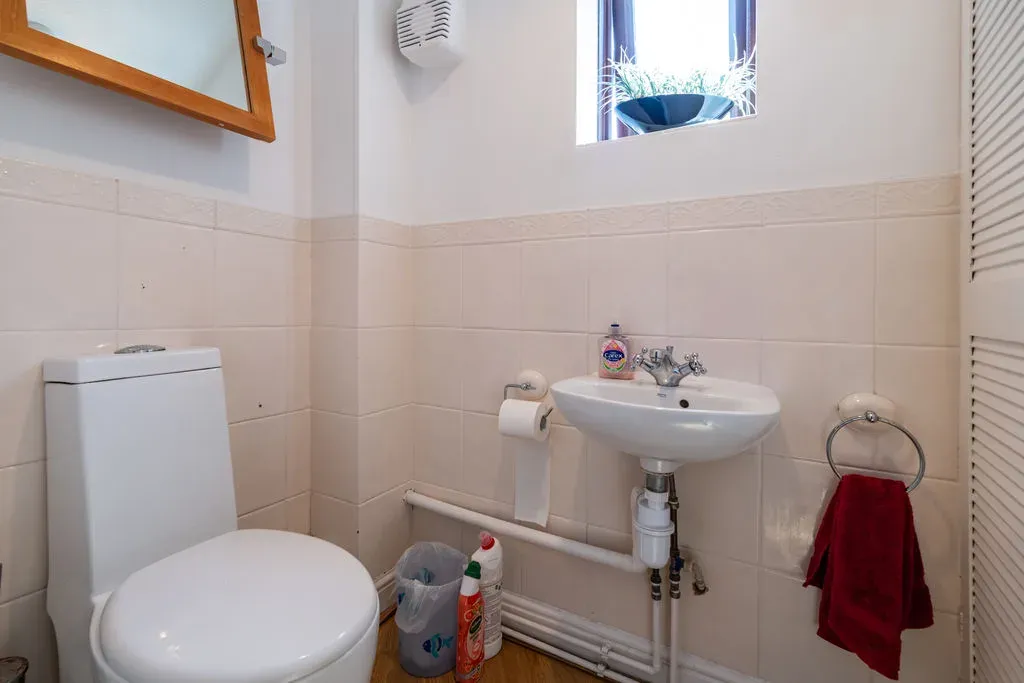 Cook Close, Walton Park, Milton Keynes, Buckinghamshire, MK7 7JA, photo 11