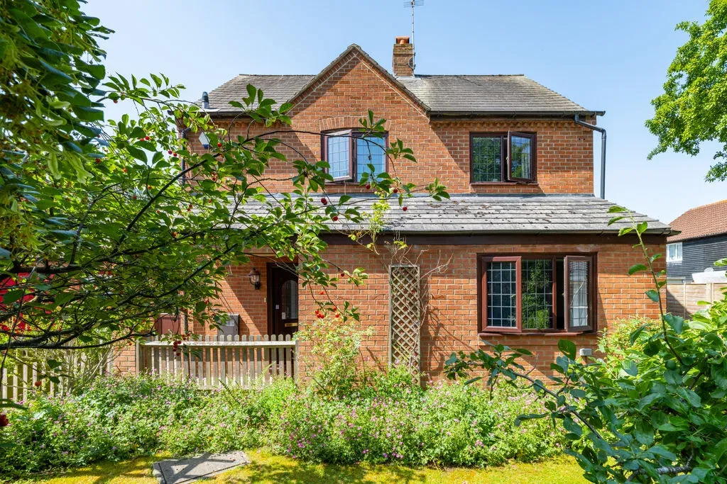 Cook Close, Walton Park, Milton Keynes, Buckinghamshire, MK7 7JA, photo 21