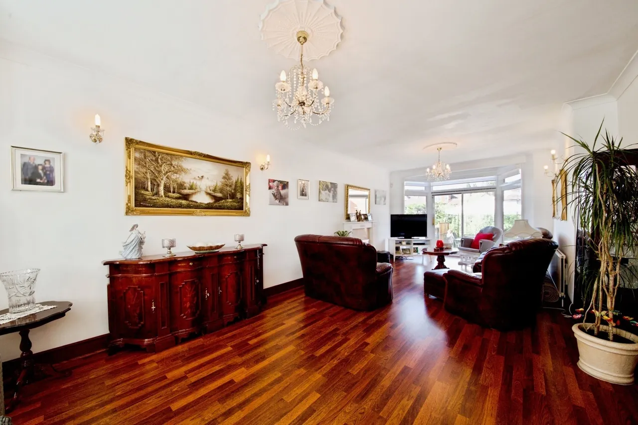 South Lodge Drive, London, N14, photo 6