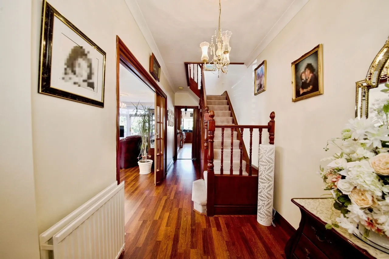 South Lodge Drive, London, N14, photo 15