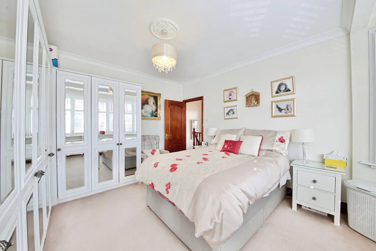 South Lodge Drive, London, N14, photo 10