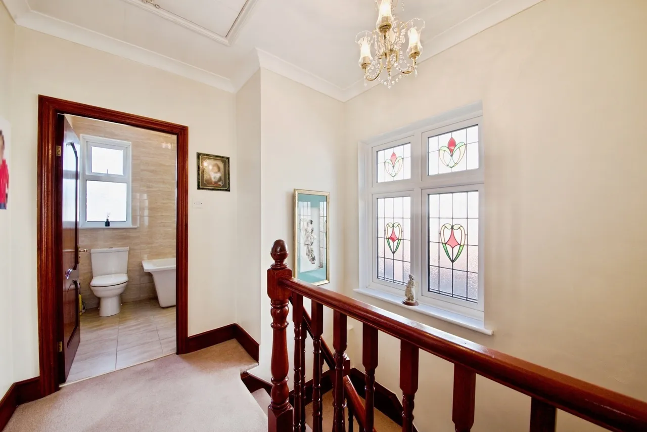 South Lodge Drive, London, N14, photo 26