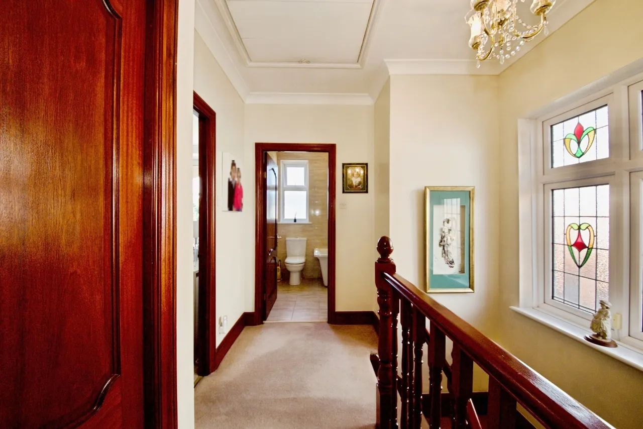 South Lodge Drive, London, N14, photo 27