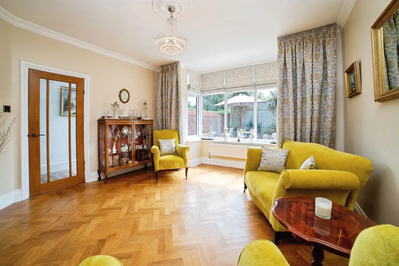 Limes Avenue, Alfreton, DE55, photo 6