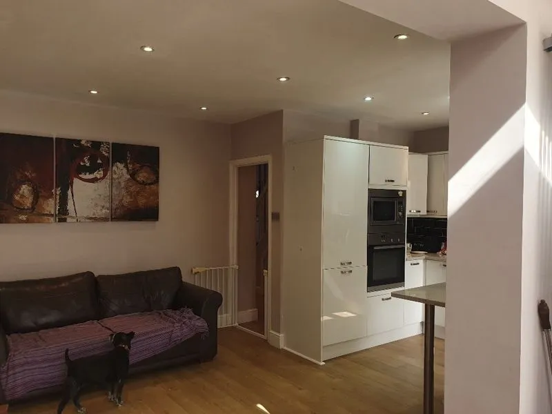 Priory Crescent Cheam, Sutton SM3 8LR, photo 5
