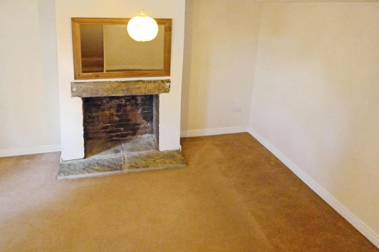 East Parade, Baildon, Bradford, BD17, photo 3