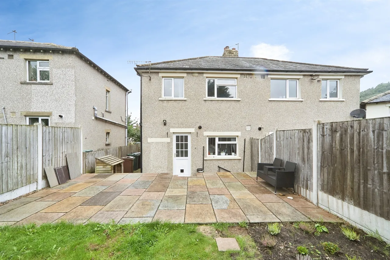 Cliffe Lane West, Baildon, SHIPLEY, photo 3
