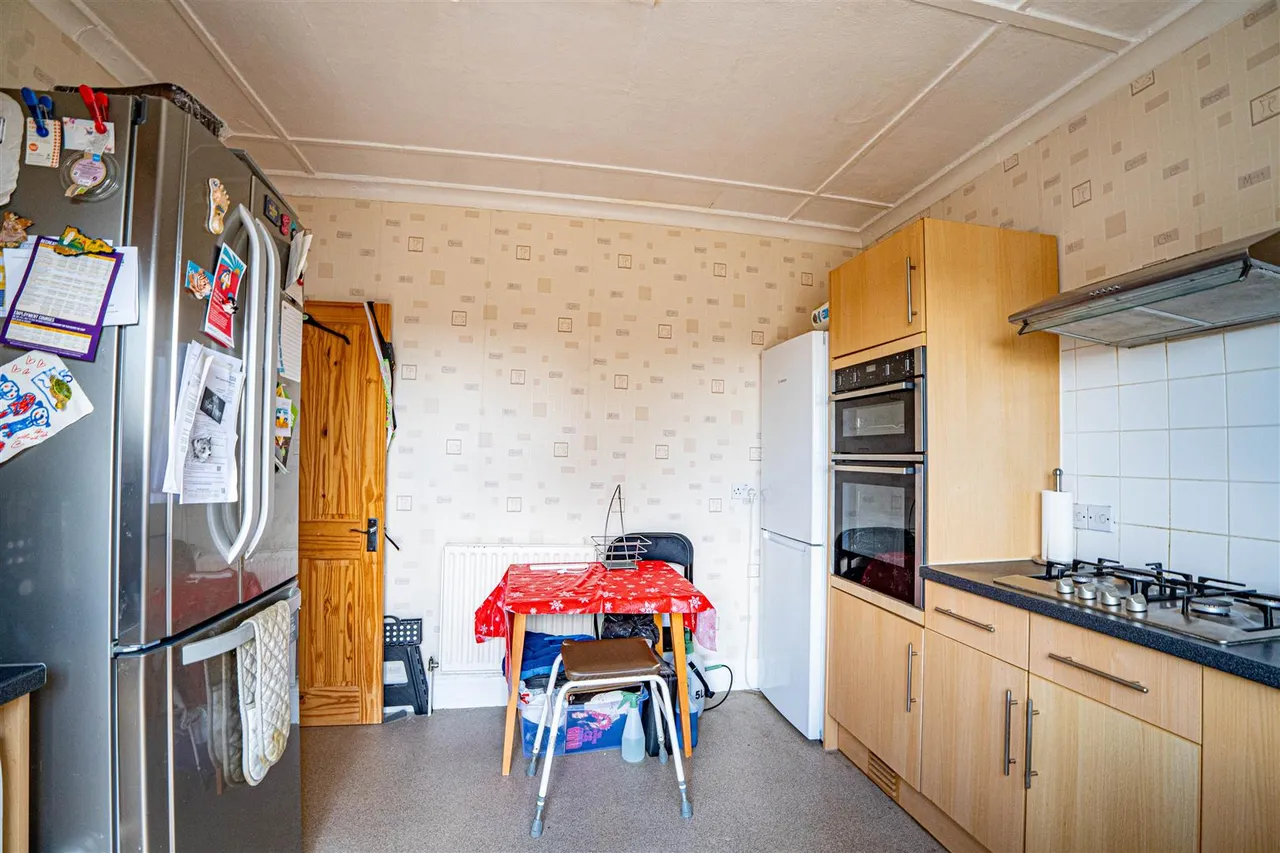 Bexhill Road, St. Leonards-On-Sea, photo 12