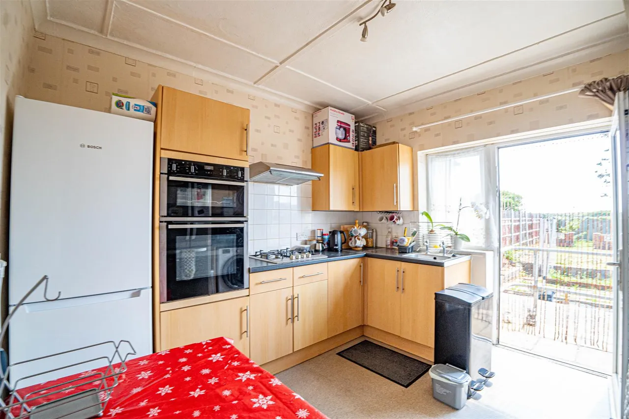 Bexhill Road, St. Leonards-On-Sea, photo 4