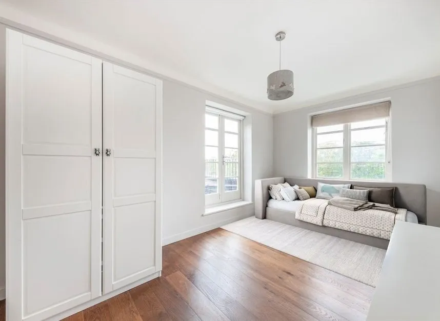 Putney Heath, Putney, SW15, photo 6