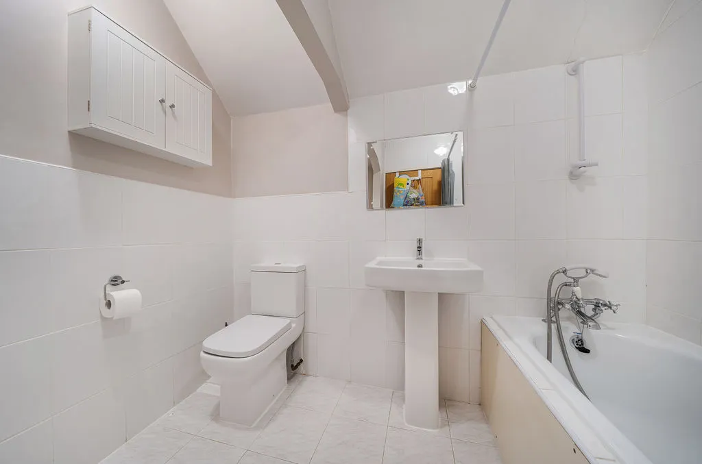 Grovelands Road, Purley CR8 4LA, photo 7