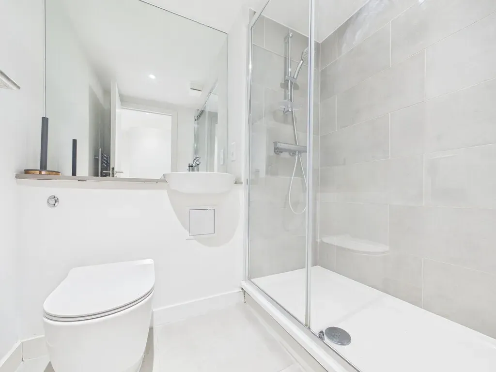 Worthing Road, Horsham, photo 11