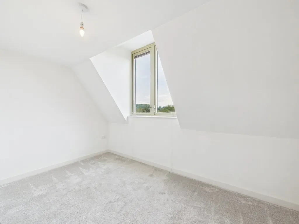 Worthing Road, Horsham, photo 5