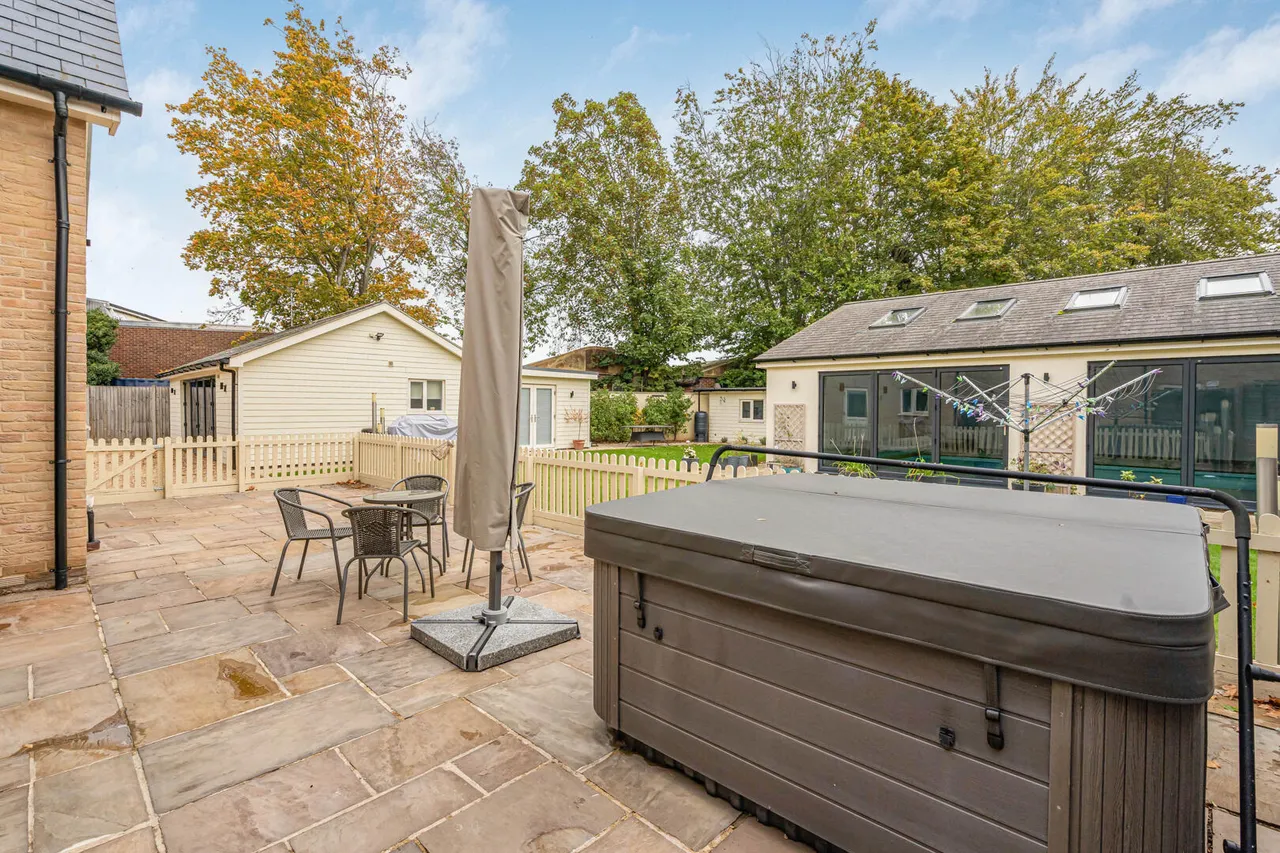 Finchley Avenue, Mildenhall, IP28, photo 35