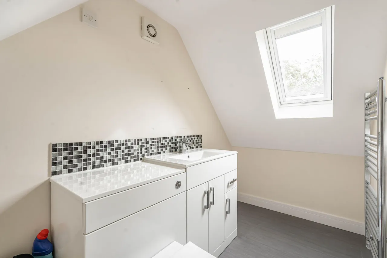 Finchley Avenue, Mildenhall, IP28, photo 21