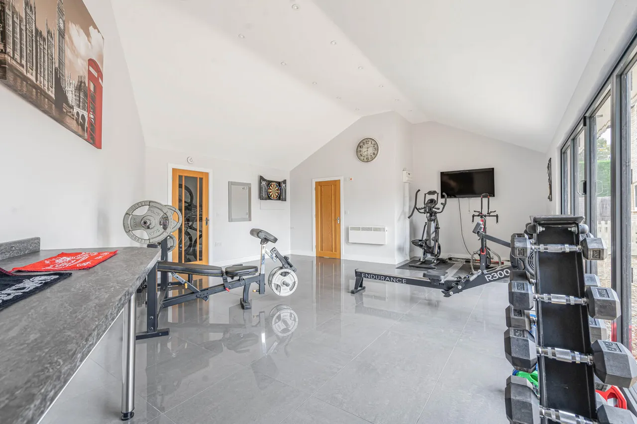 Finchley Avenue, Mildenhall, IP28, photo 32