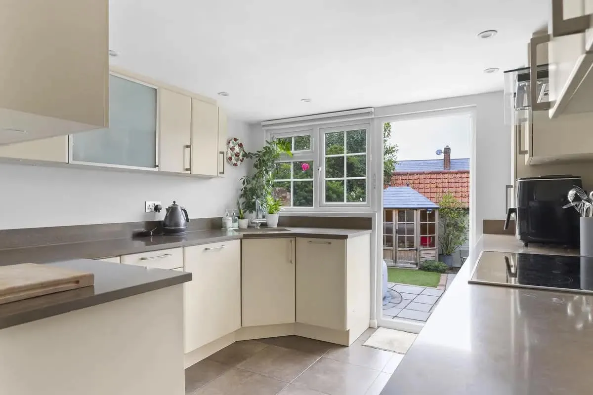 Newbiggen Street, Dunmow, CM6, photo 22
