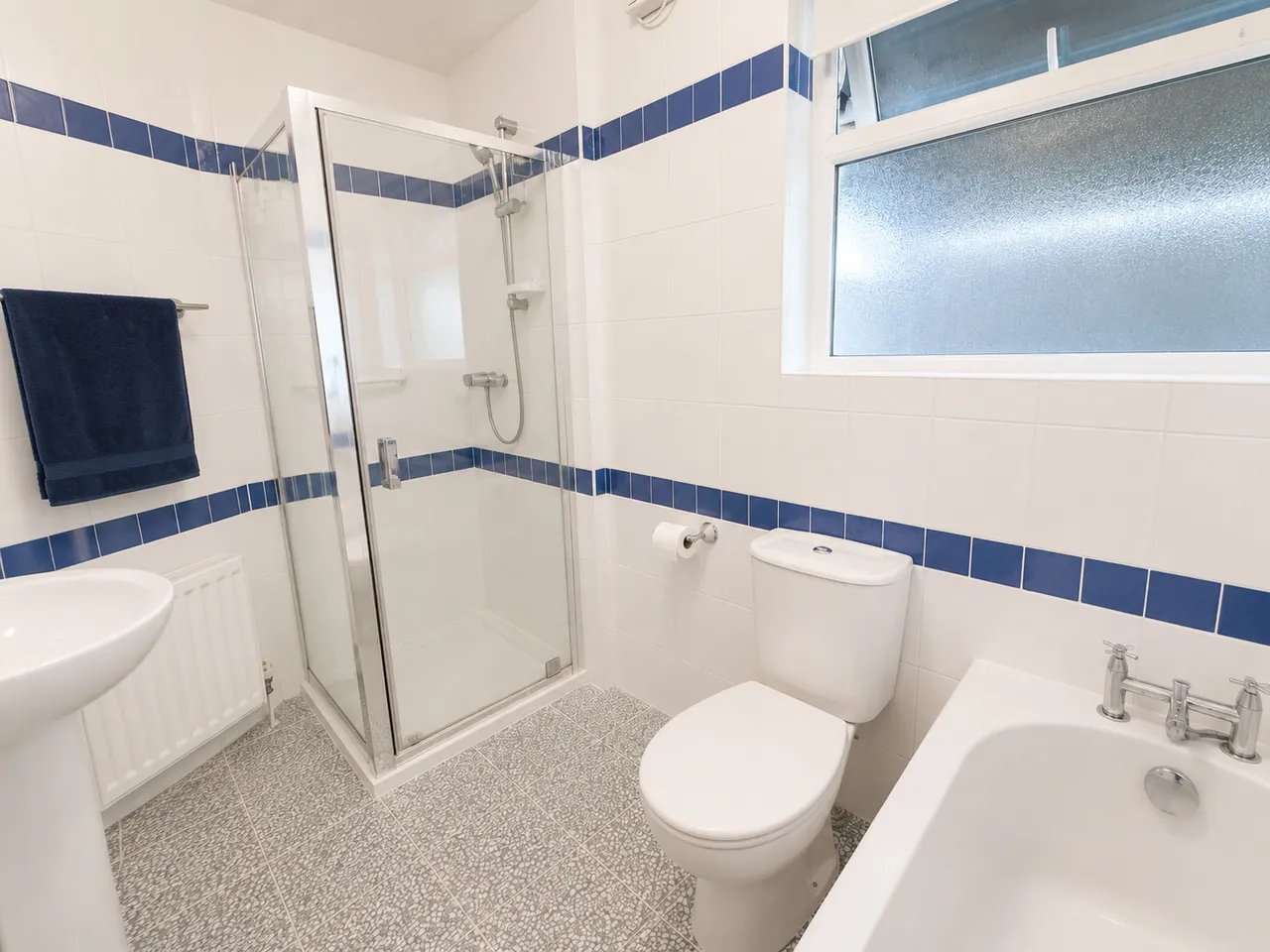 Greenburn Park, Lambeg, BT27, photo 10