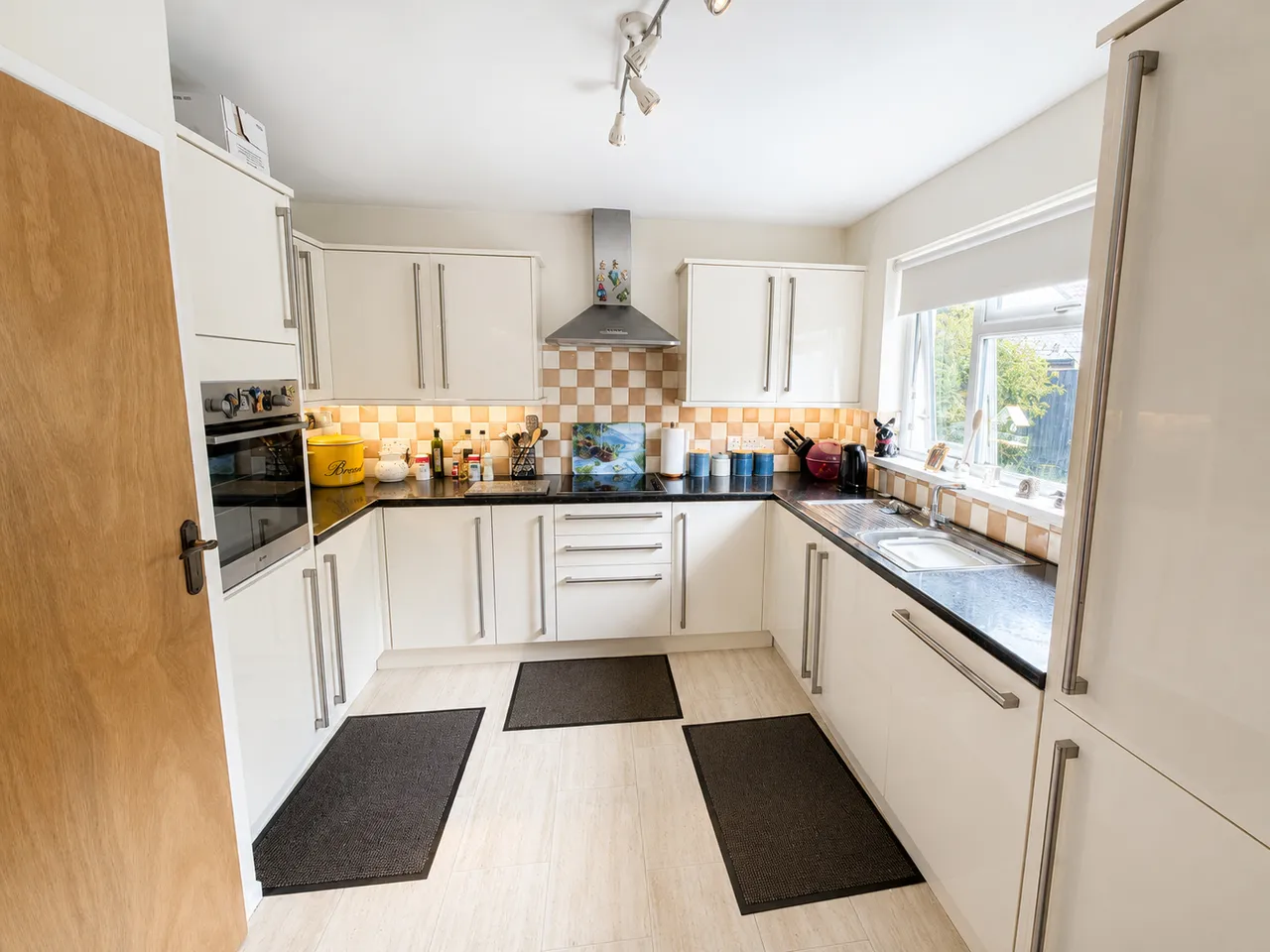 Greenburn Park, Lambeg, BT27, photo 7