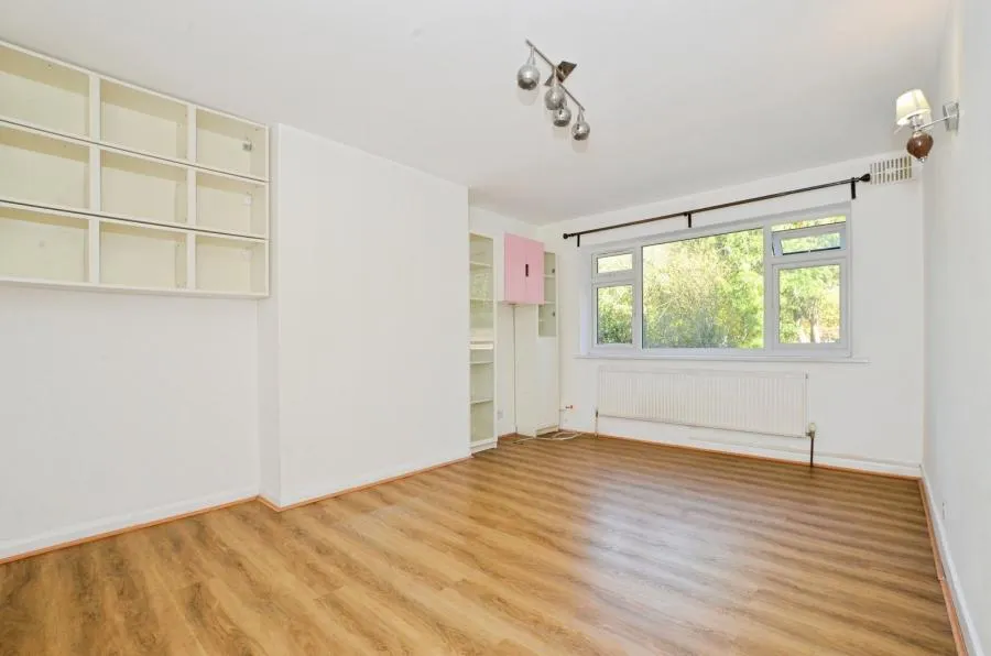 Sylvia Avenue, Pinner, HA5, photo 6