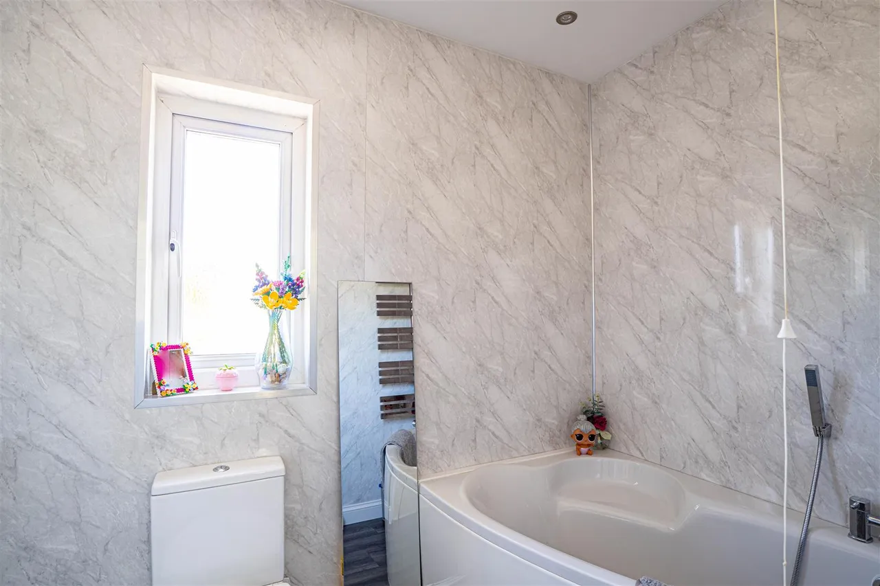 Silverhill Avenue, St. Leonards-On-Sea, photo 36