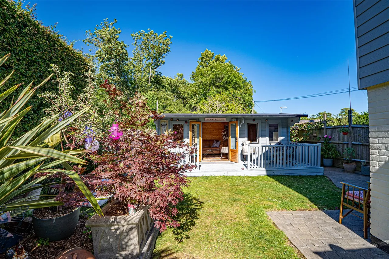 Silverhill Avenue, St. Leonards-On-Sea, photo 59