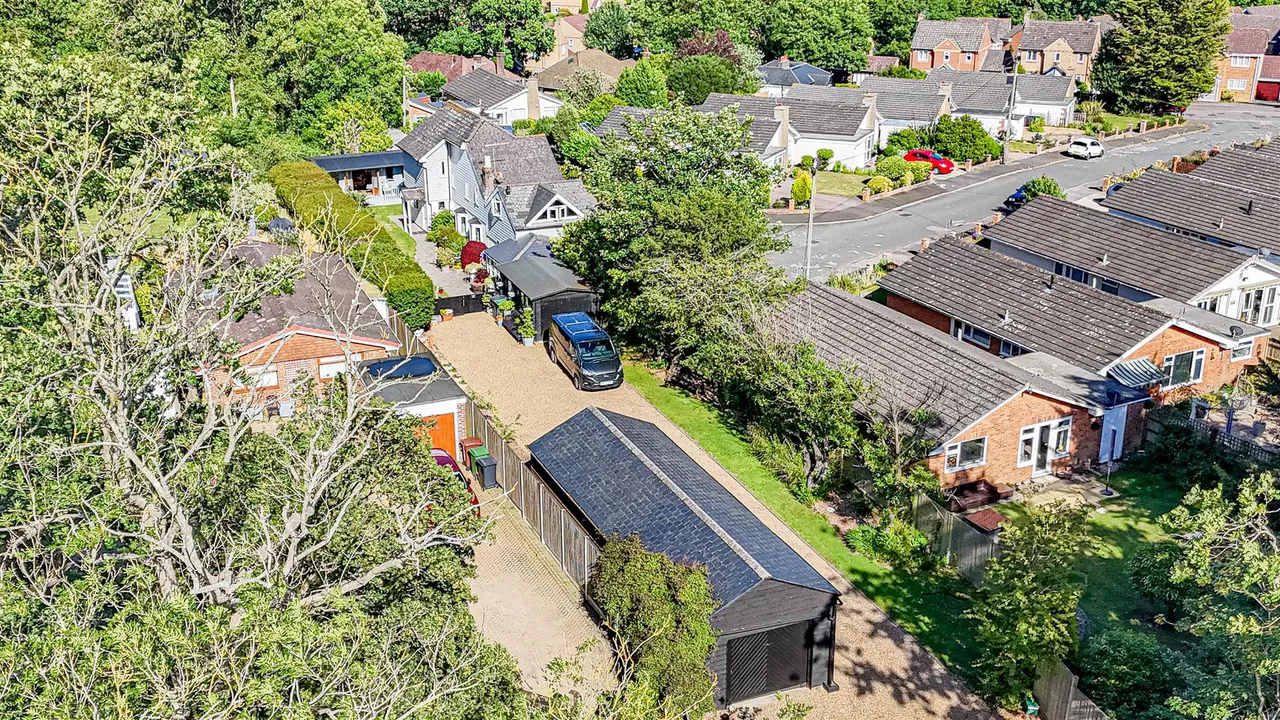 Silverhill Avenue, St. Leonards-On-Sea, photo 49