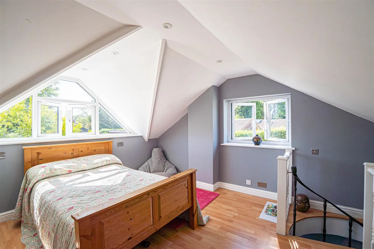 Silverhill Avenue, St. Leonards-On-Sea, photo 10