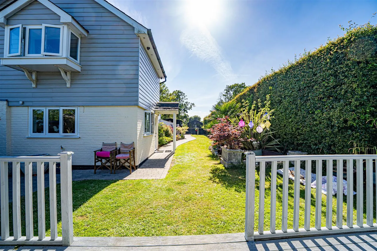 Silverhill Avenue, St. Leonards-On-Sea, photo 63