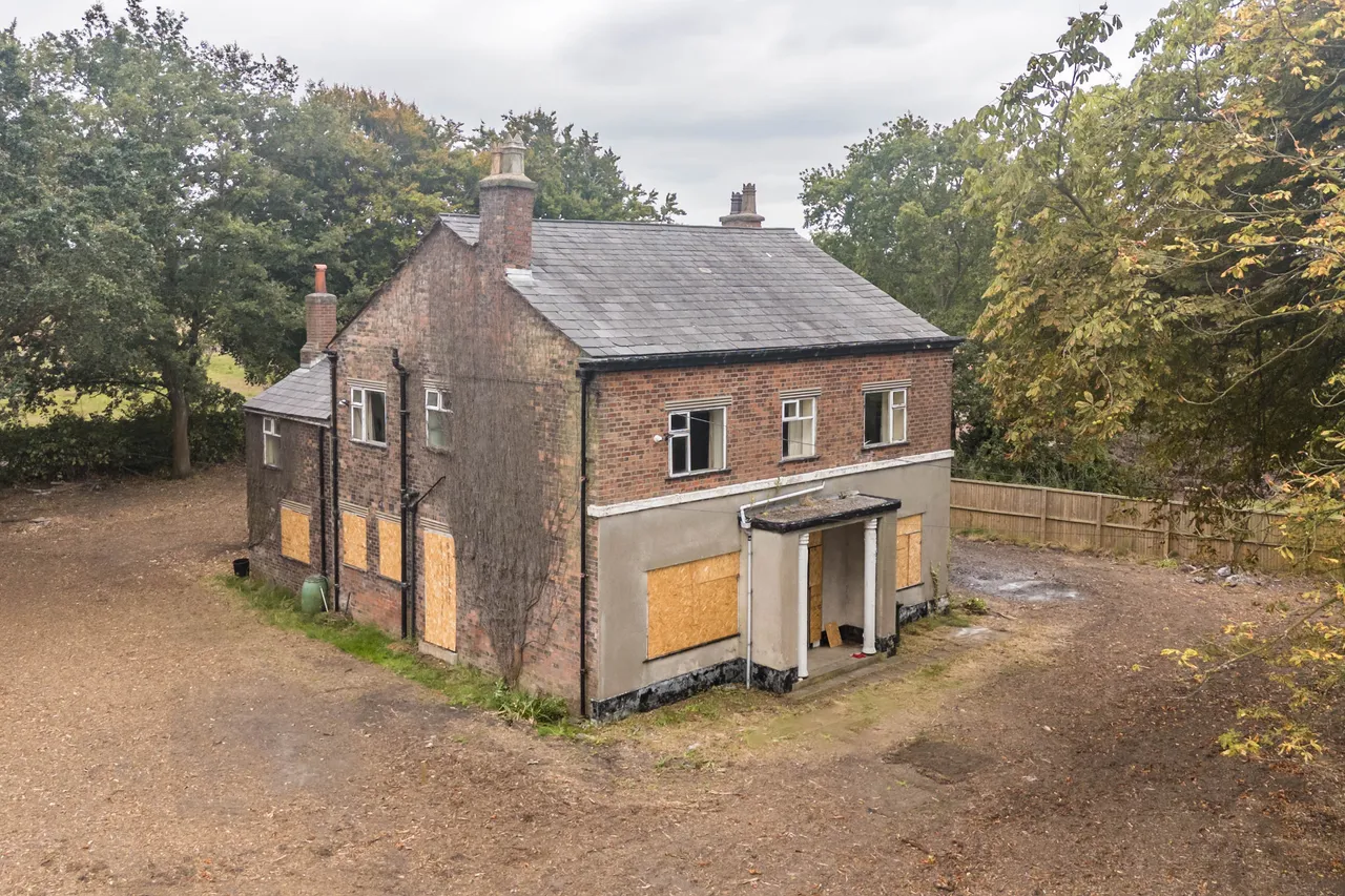 5 bed house for sale, Brookfield Lane, Aughton, L39