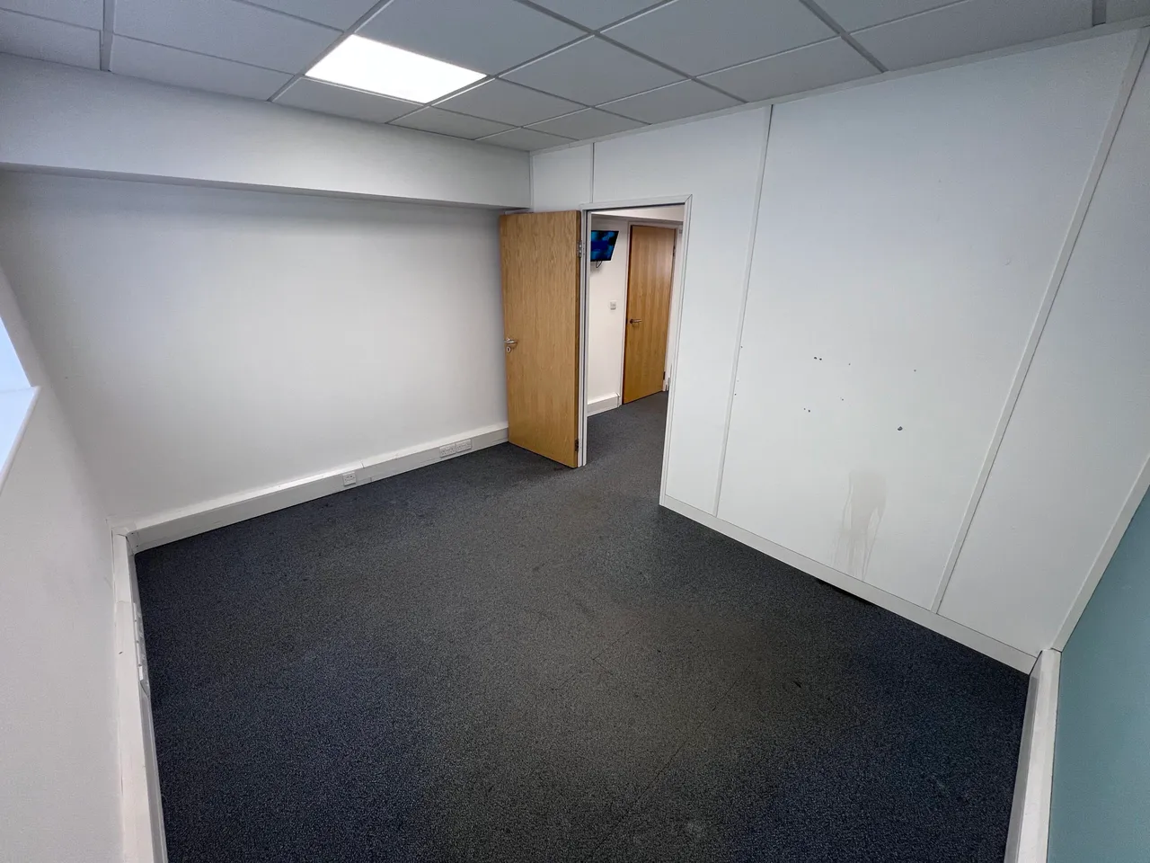 Thames Road, Barking, IG11, photo 9