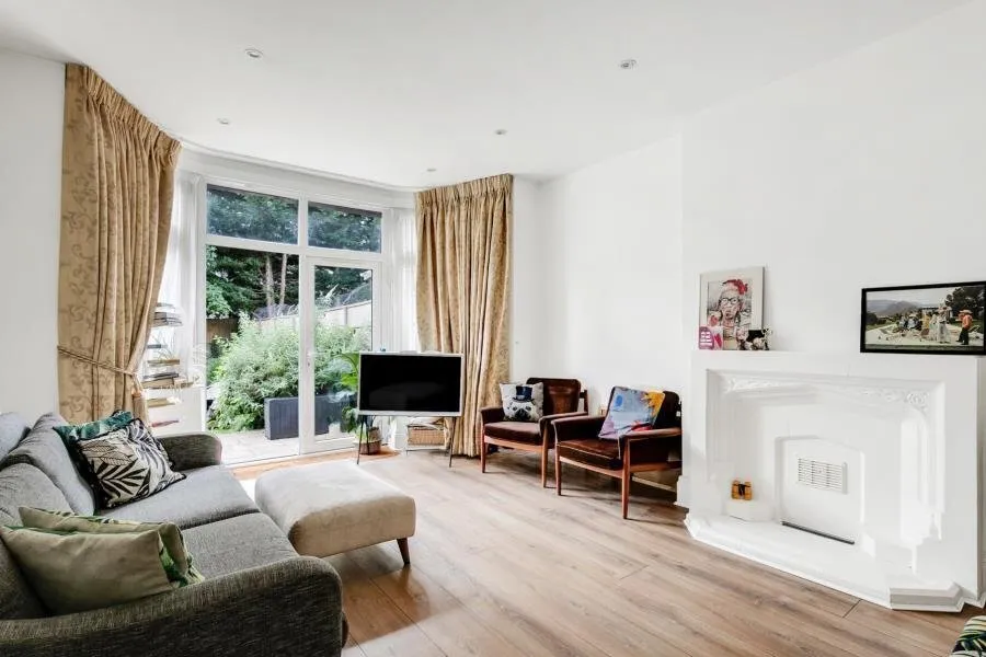 Hoop Lane, NW11, photo 2