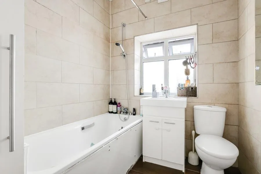 Hoop Lane, NW11, photo 9