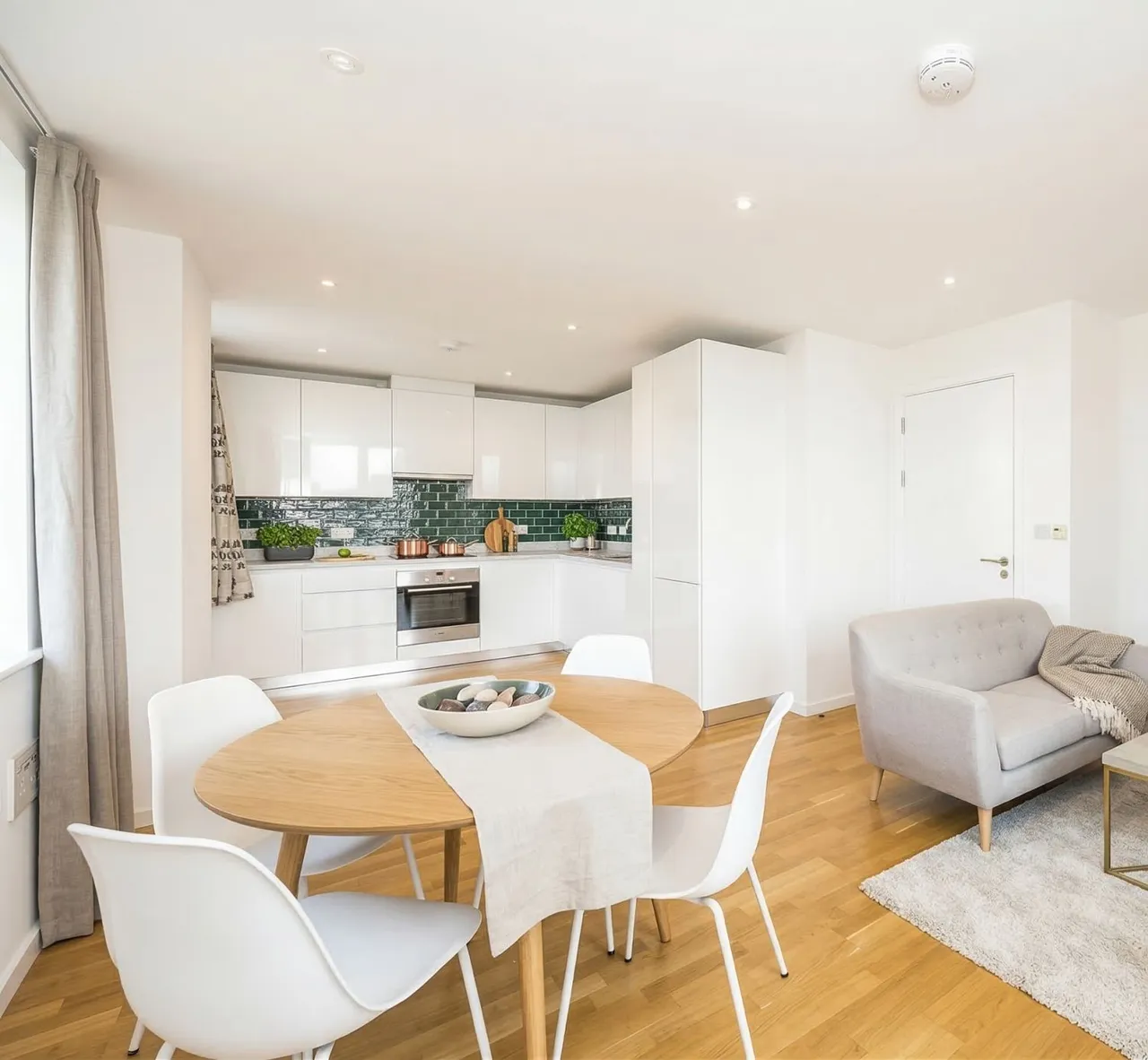 Logan Close, Stratford, E20, photo 4