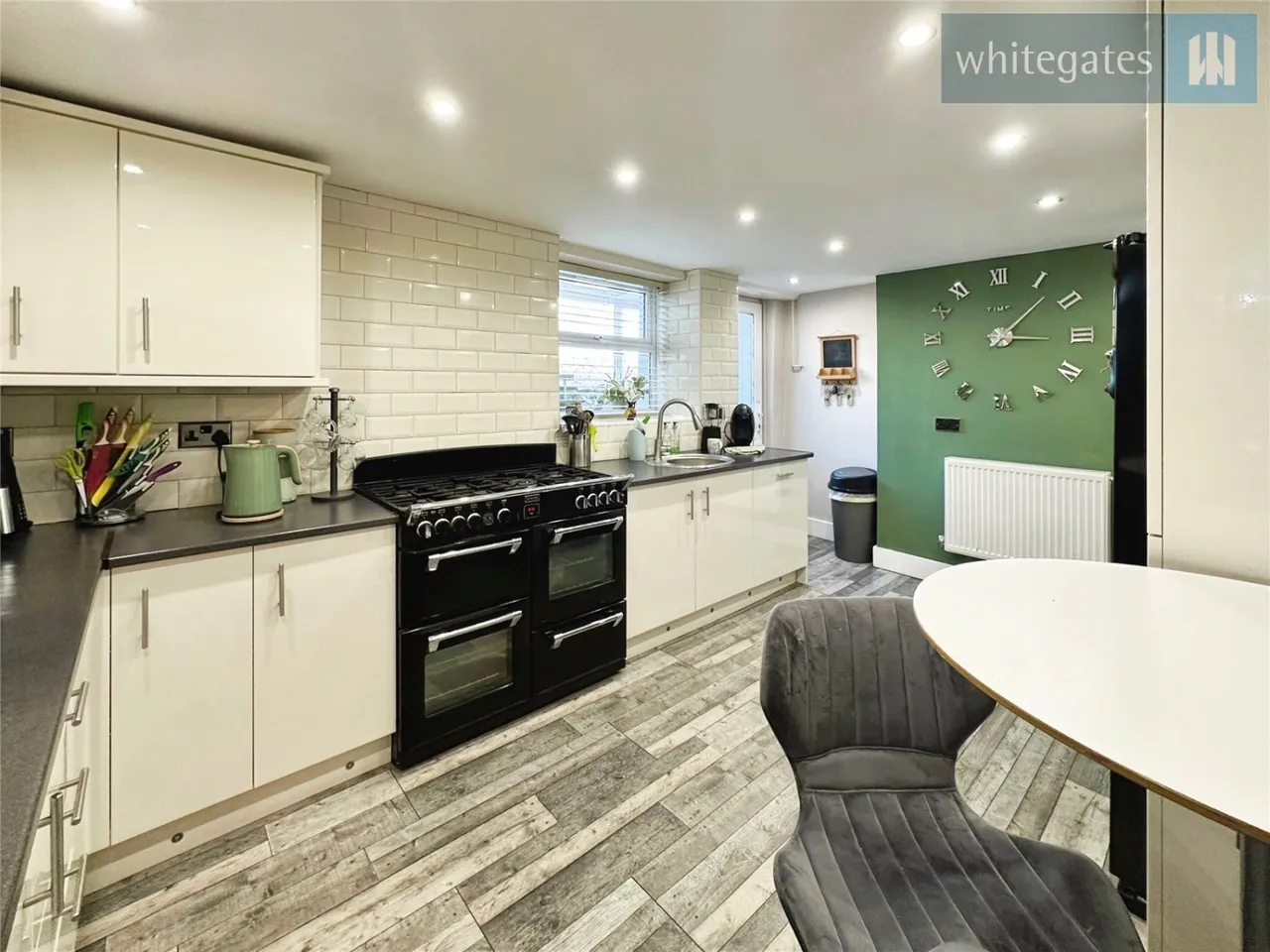 Victoria Road, Brynteg, LL11, photo 7