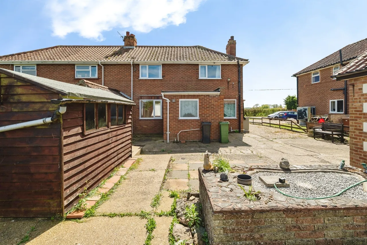 Station Road, Burston, IP22, photo 14