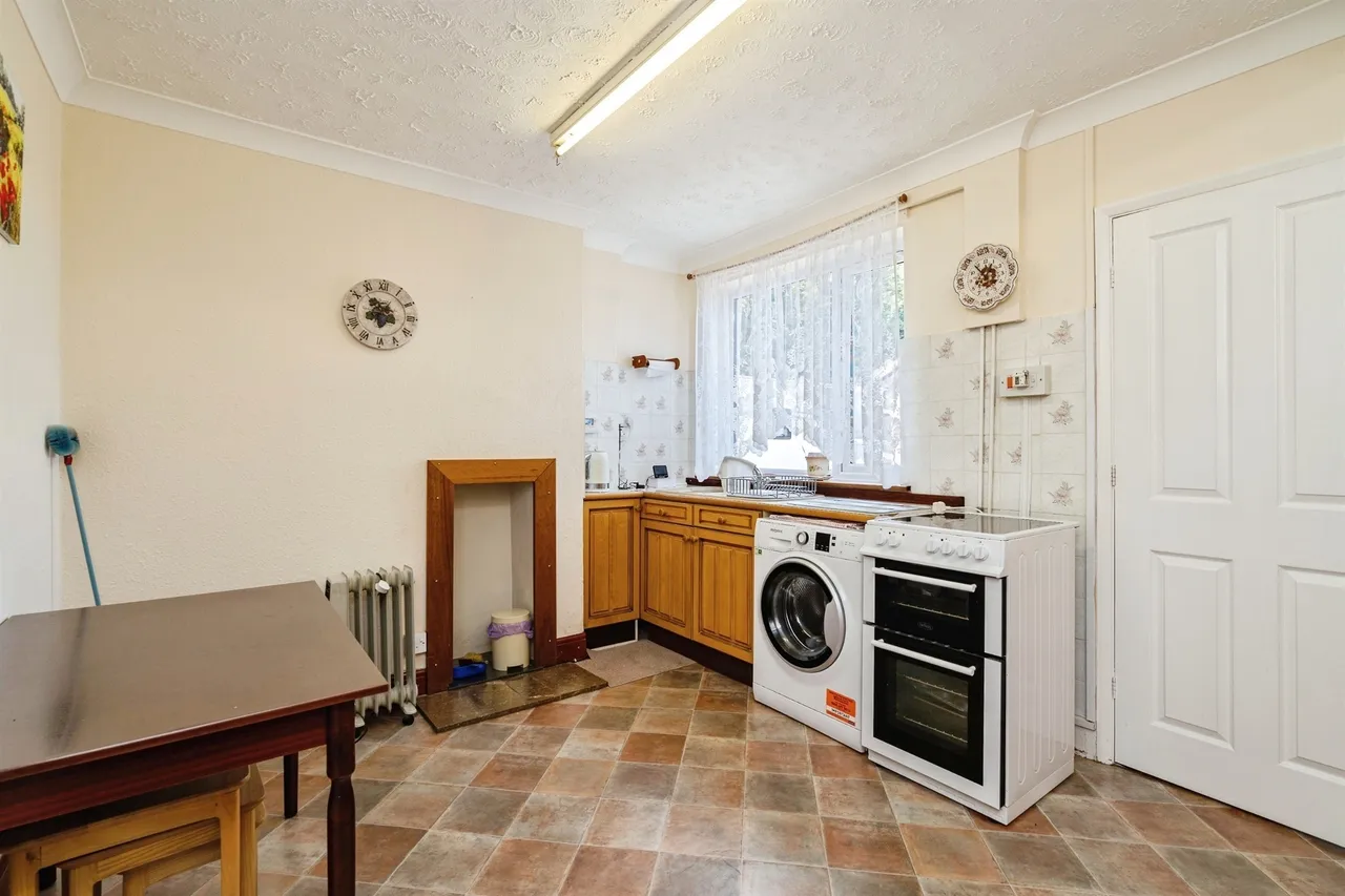 Station Road, Burston, IP22, photo 6