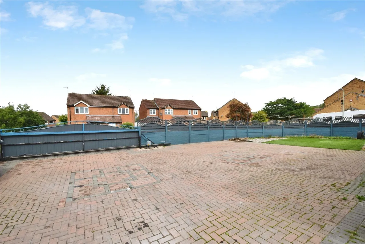 Ervins Lock Road, Wigston, LE18, photo 11