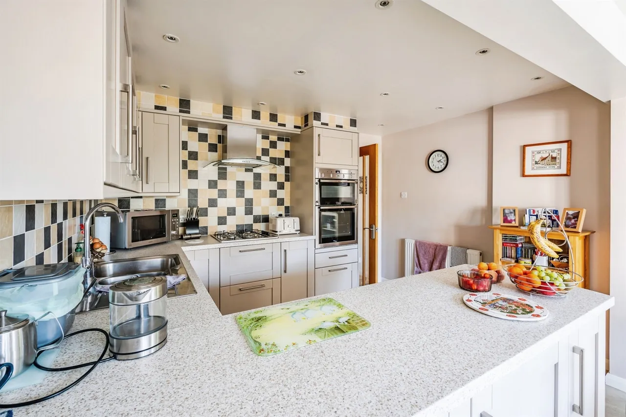 Bay Avenue, Pevensey Bay, BN24, photo 4
