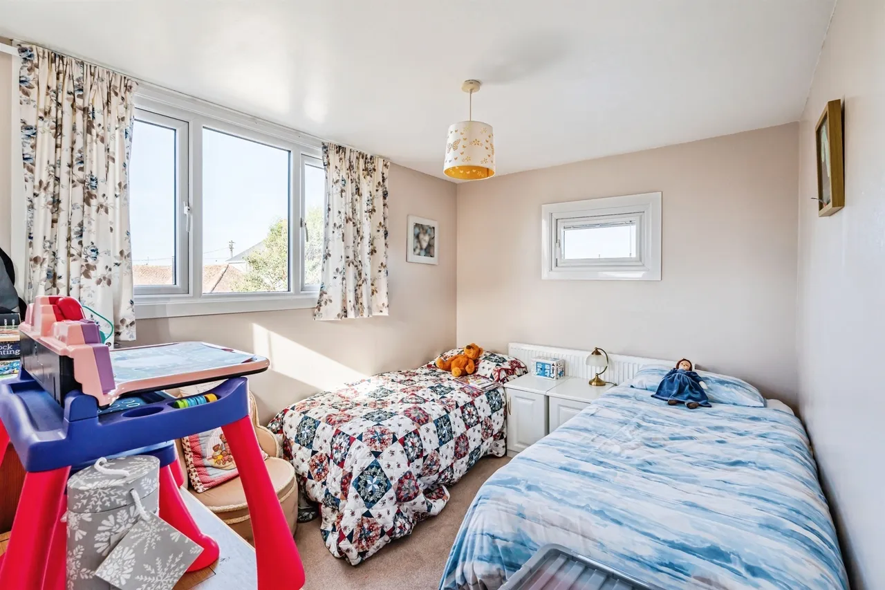 Bay Avenue, Pevensey Bay, BN24, photo 15