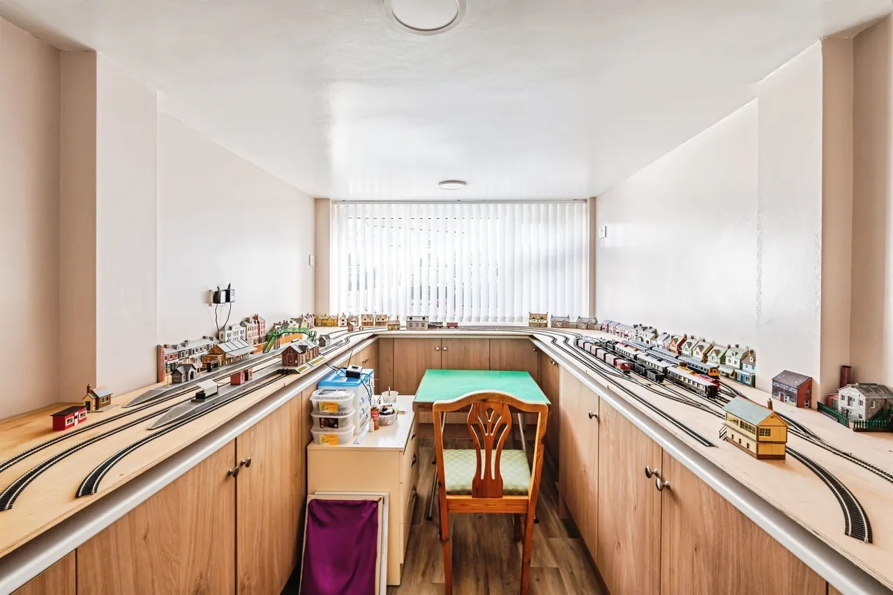 Bay Avenue, Pevensey Bay, BN24, photo 12