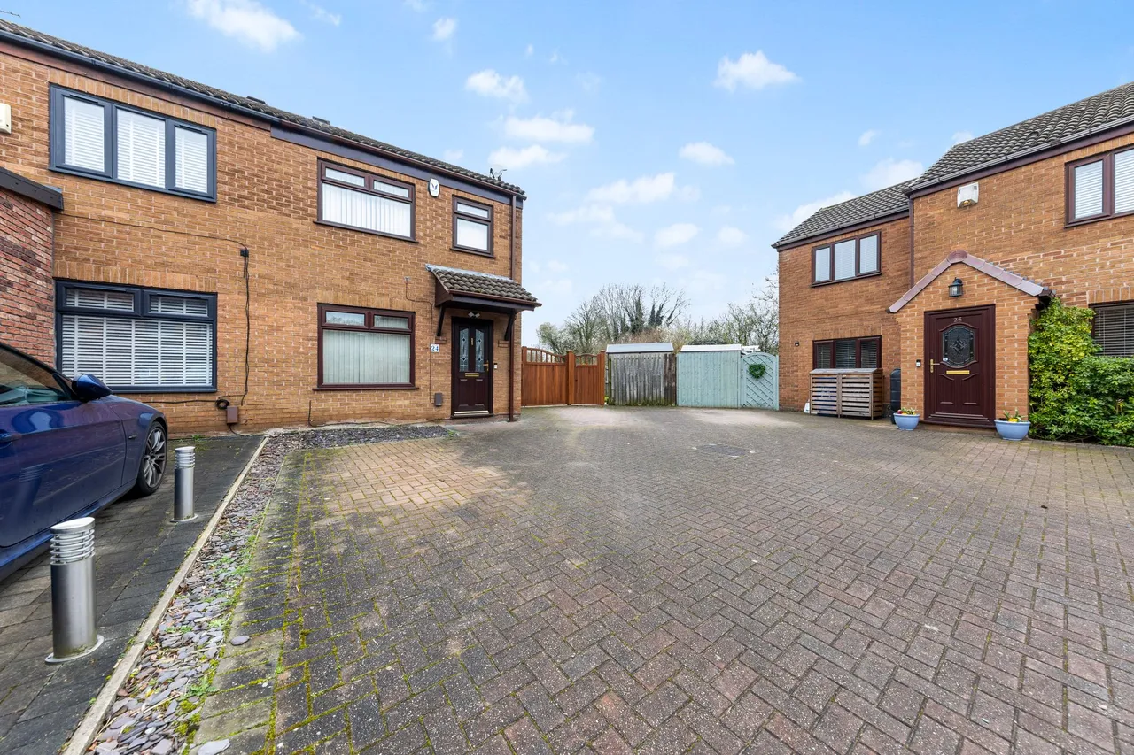 2 bed house for sale — Deanwater Close, Birchwood, Warrington, Warrington, WA3 6ER