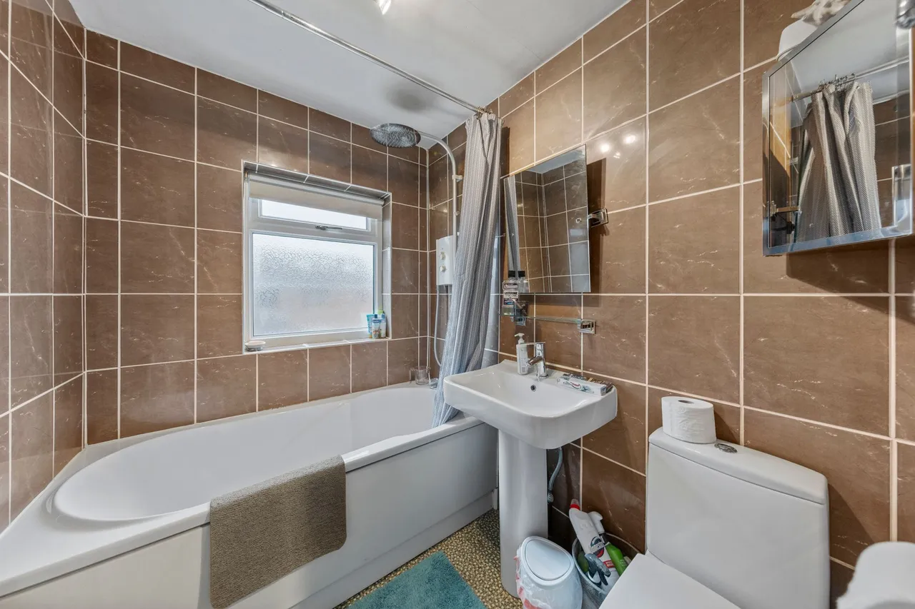 Deanwater Close, Birchwood, Warrington, Warrington, WA3 6ER, photo 11