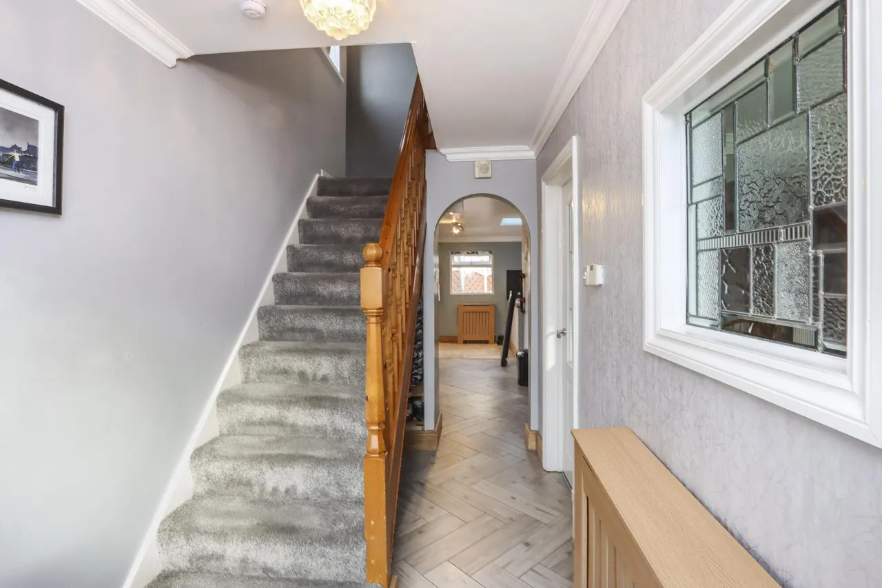 Bramley Hall Road, Sheffield, S13, photo 12