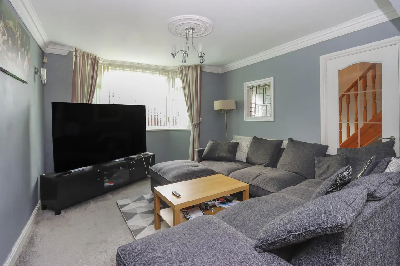 Bramley Hall Road, Sheffield, S13, photo 2