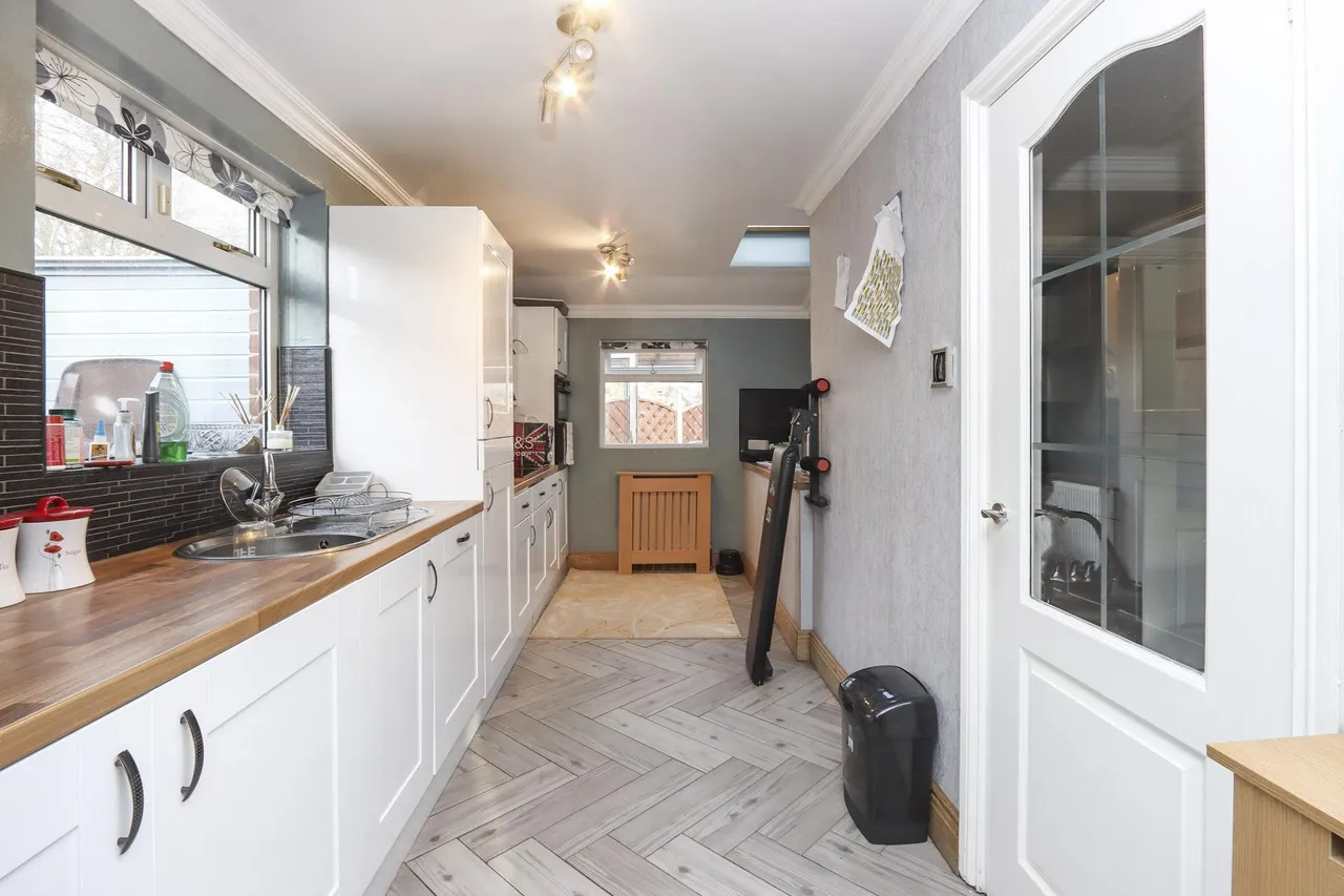 Bramley Hall Road, Sheffield, S13, photo 11