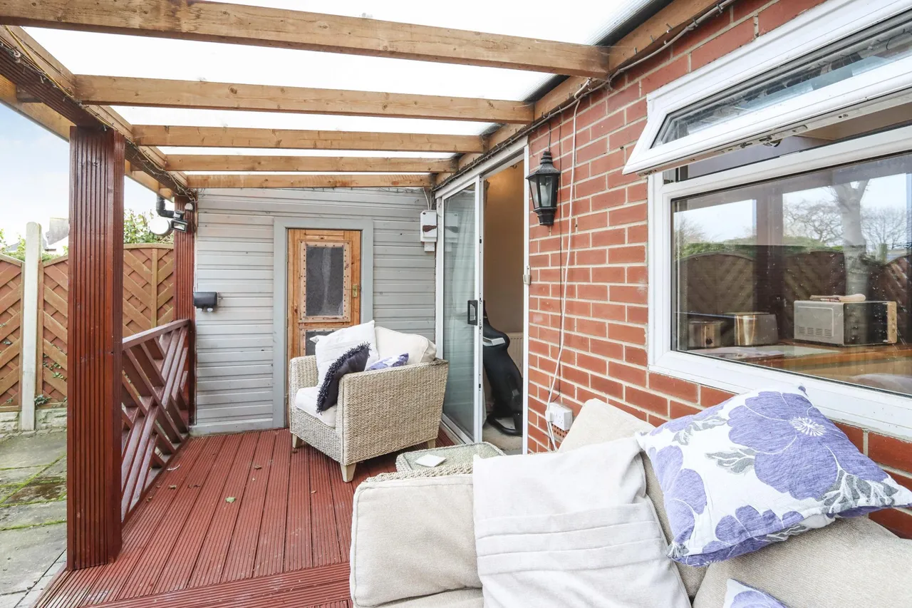 Bramley Hall Road, Sheffield, S13, photo 19