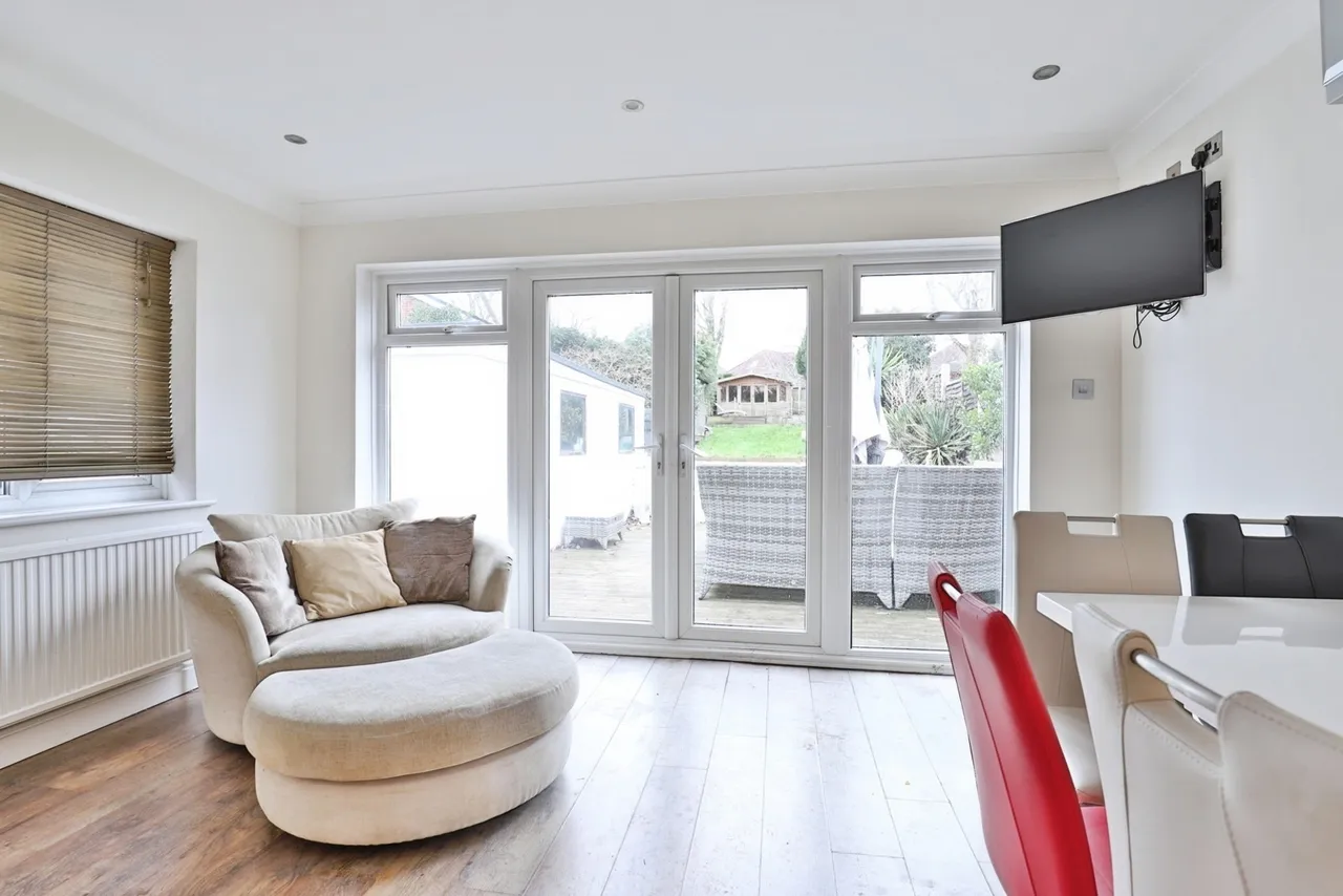 Wimborne Road, Bournemouth, BH10, photo 8
