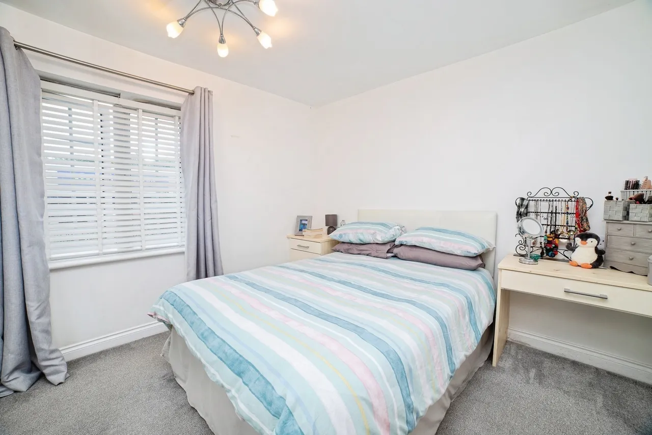 Archdale Close, Chesterfield, Derbyshire, S40, photo 9